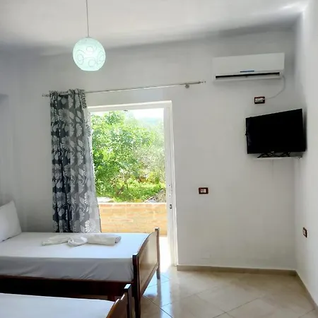 Апартаменты Villa Cela Ksamil